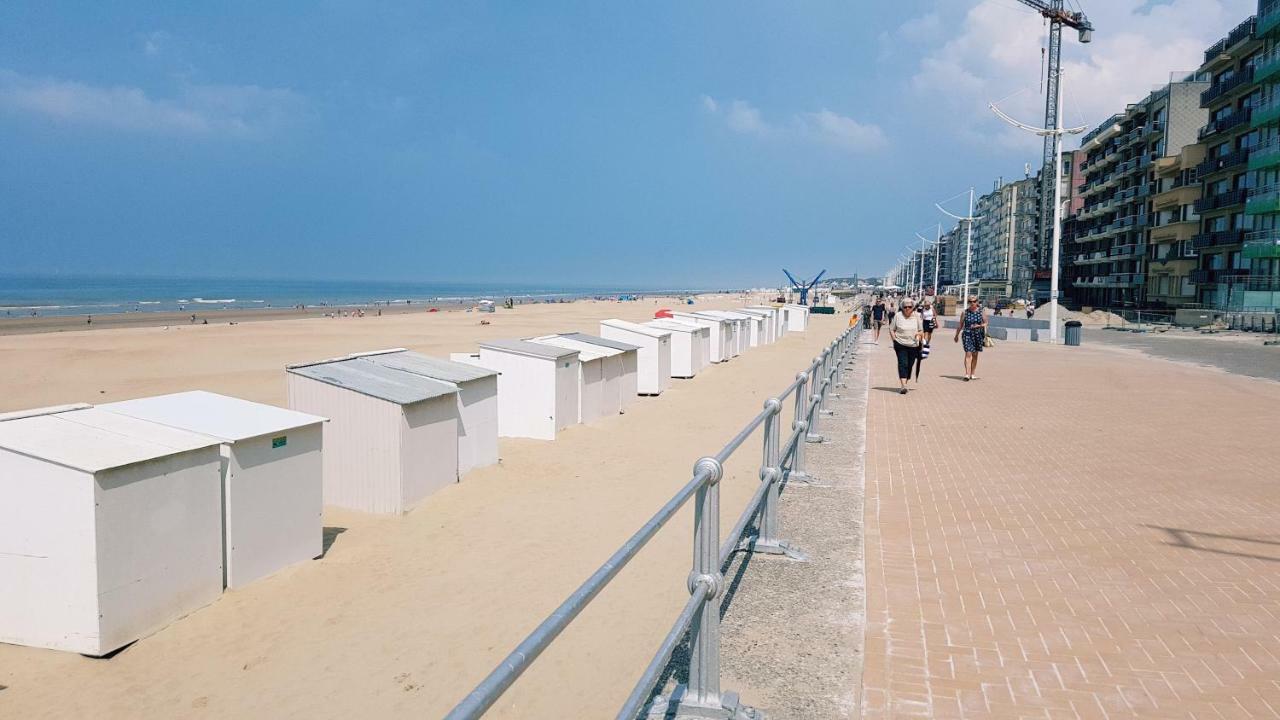 Zeedijk 241, Uitzicht Op Zee, Vue Sur La Mer Koksijde Eksteriør bilde